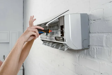 فنى صيانة تكيفات بحى الأمير فواز بجدة 0580057094